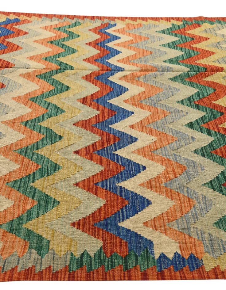 Detail image of  5' 9 x 8'  Hand Woven Kilim Modern Wool Rug