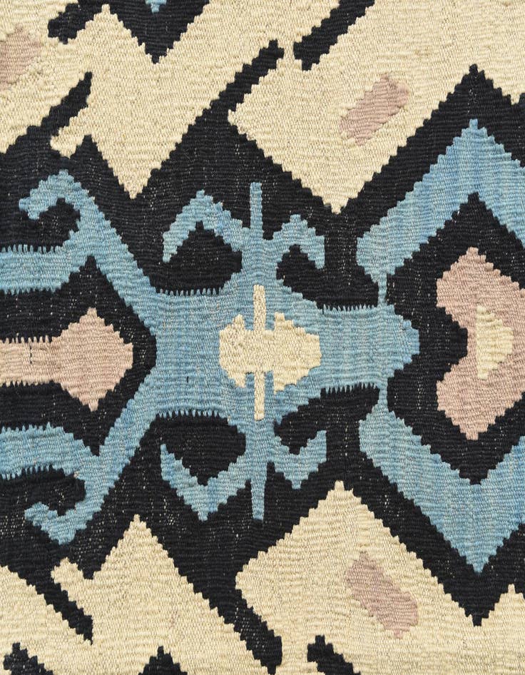 Detail image of  5' 6 x 6' 1  Hand Woven Kilim Modern Wool Rug