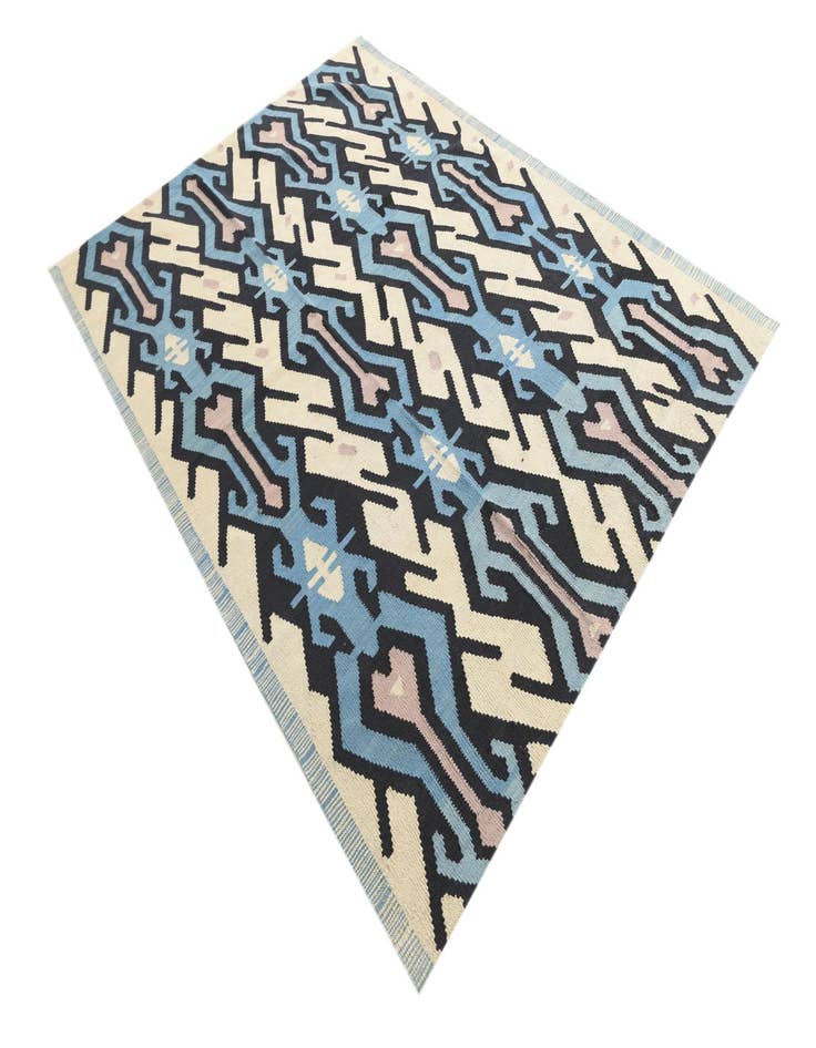 Detail image of  6' 2 x 8'  Hand Woven Kilim Modern Wool Rug