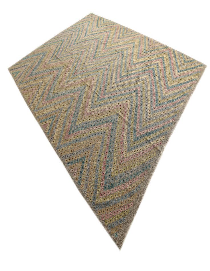 Detail image of  10' 7 x 13' 2  Hand Woven Kilim Modern Wool Rug