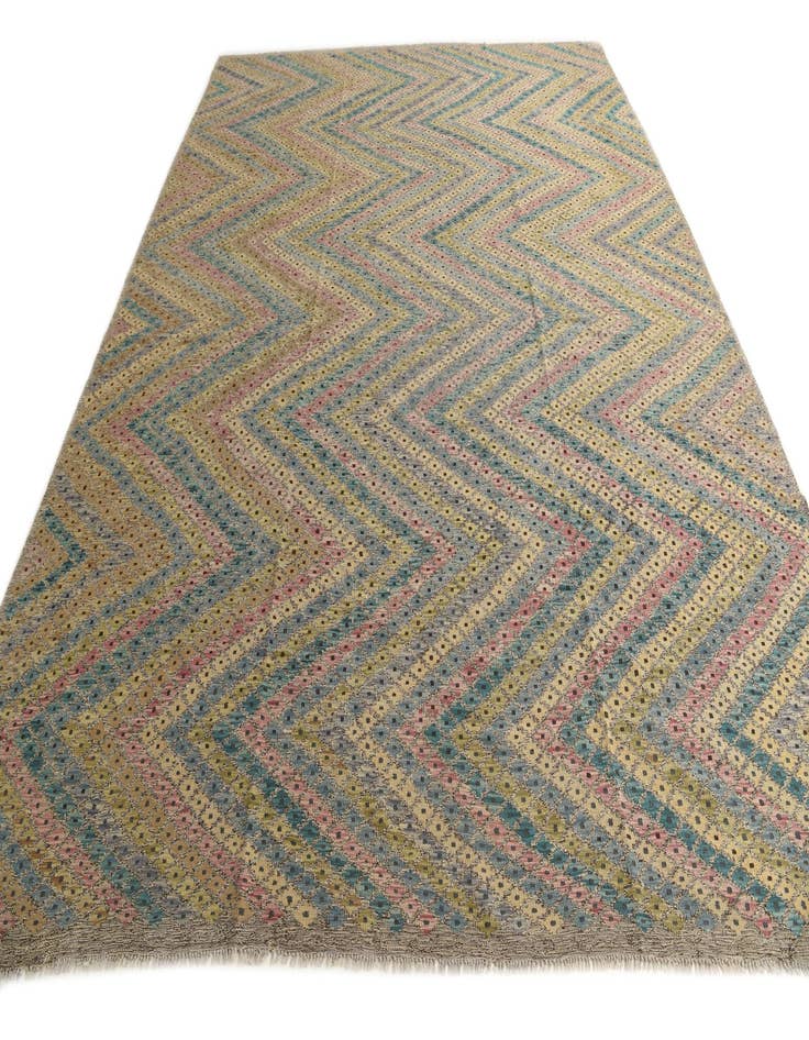 Detail image of  10' 7 x 13' 2  Hand Woven Kilim Modern Wool Rug