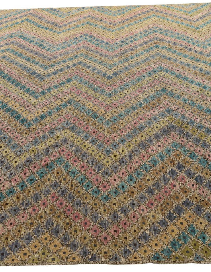 Detail image of  9' 6 x 13' 5  Hand Woven Kilim Modern Wool Rug