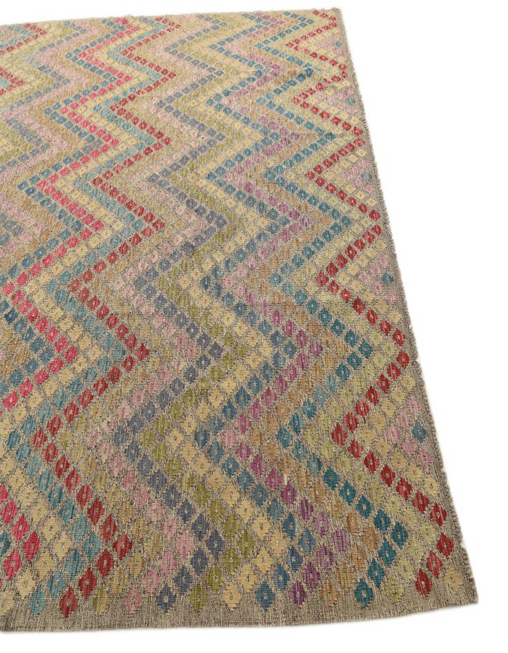 Detail image of  8' 10 x 11'  Hand Woven Kilim Modern Wool Rug