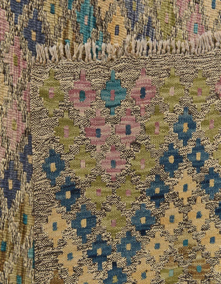 Detail image of  8' 4 x 11' 3  Hand Woven Kilim Modern Wool Rug