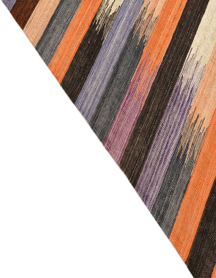 Detail image of  6' 10 x 9'  Hand Woven Kilim Modern Wool Rug