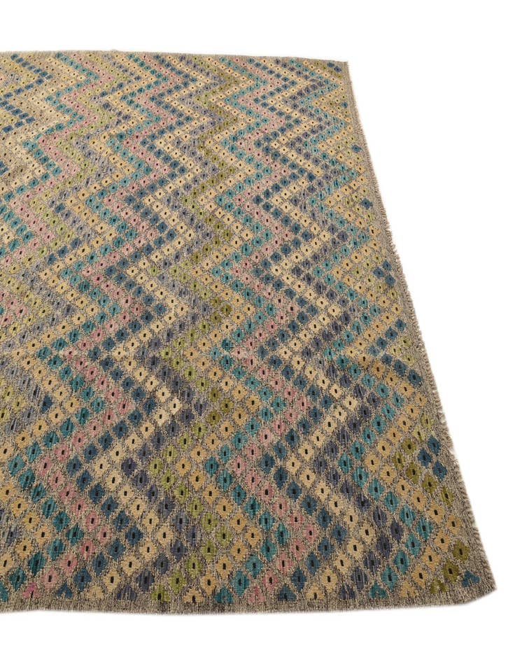 Detail image of  8' 5 x 11' 5  Hand Woven Kilim Modern Wool Rug