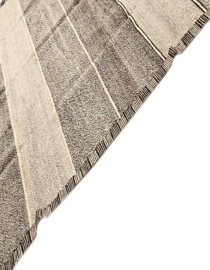 Detail image of  6' 10 x 9' 2  Hand Woven Kilim Modern Wool Rug