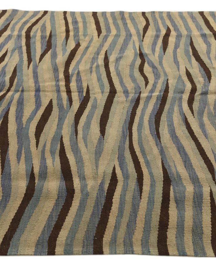 Detail image of  4' 8 x 6'  Hand Woven Kilim Modern Wool Rug