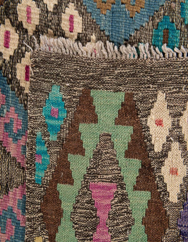 Detail image of  6' 3 x 8' 2  Hand Knotted Kilim Modern Wool Rug