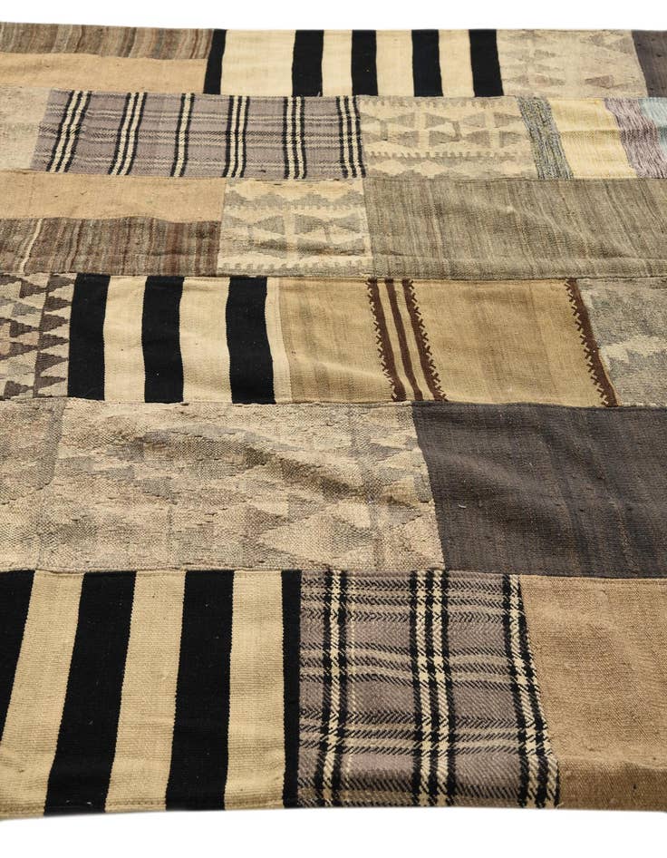 Detail image of  6' 8 x 9' 11  Hand Woven Kilim Patchwork Wool Rug