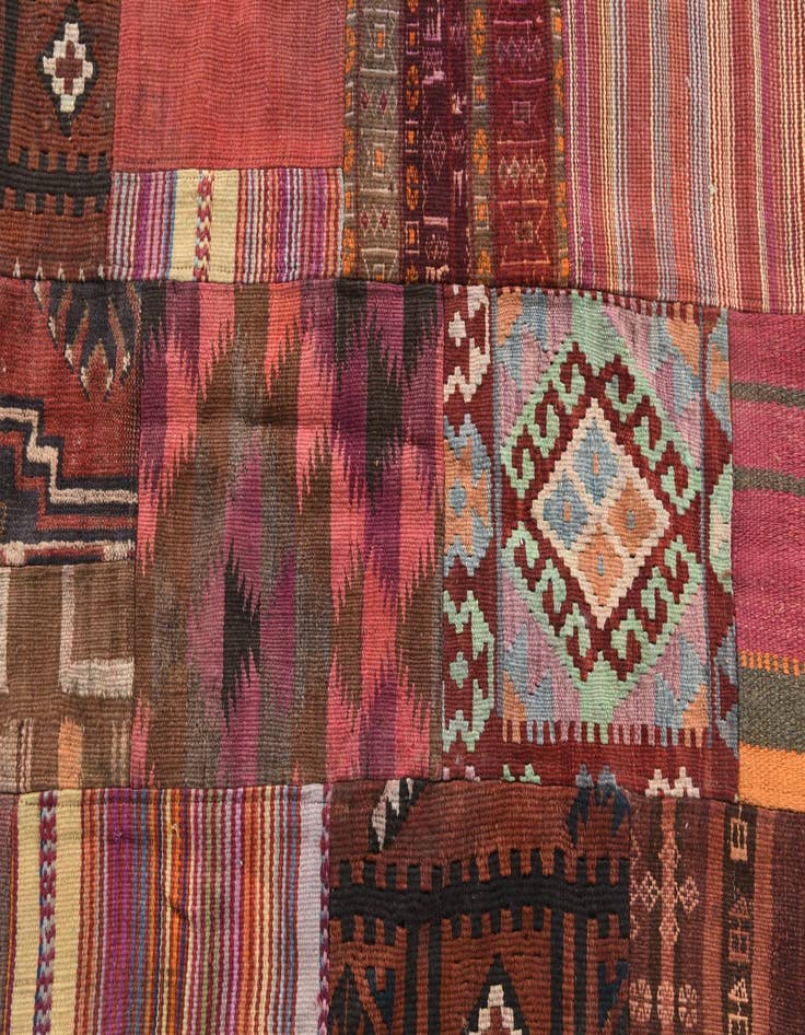 Detail image of  5' x 6' 5  Hand Woven Kilim Patchwork Wool Rug
