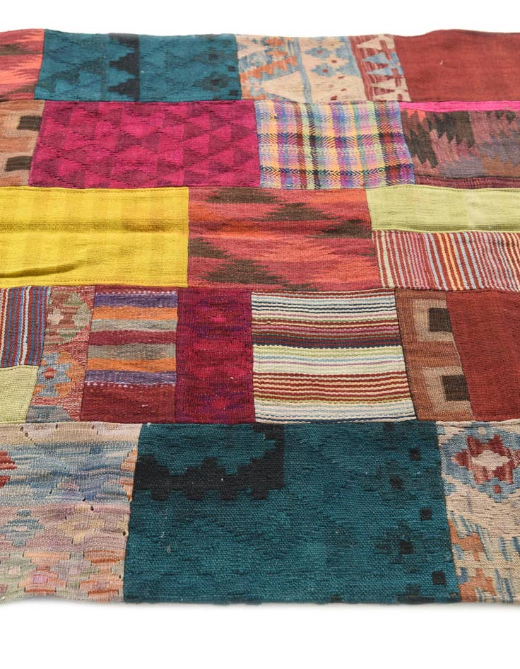 Detail image of  4' 5 x 7'  Hand Woven Kilim Patchwork Wool Rug