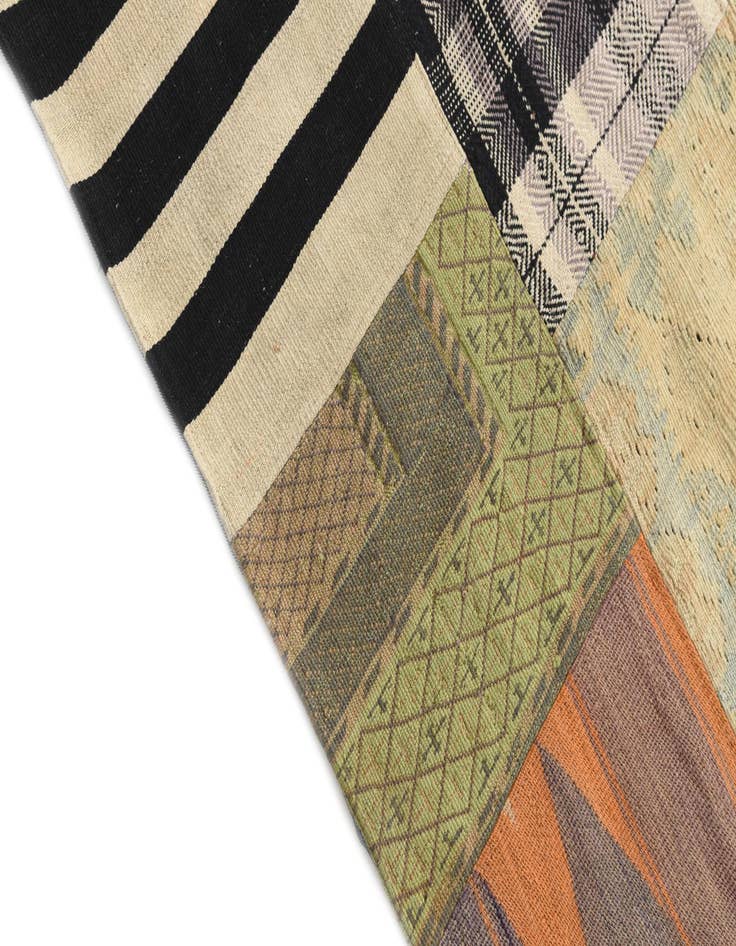 Detail image of  6' 6 x 9' 9  Hand Woven Kilim Patchwork Wool Rug