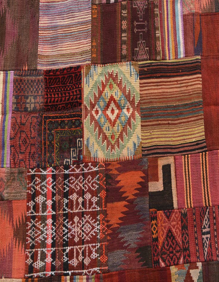 Detail image of  4' 2 x 5' 10  Hand Woven Kilim Patchwork Wool Rug