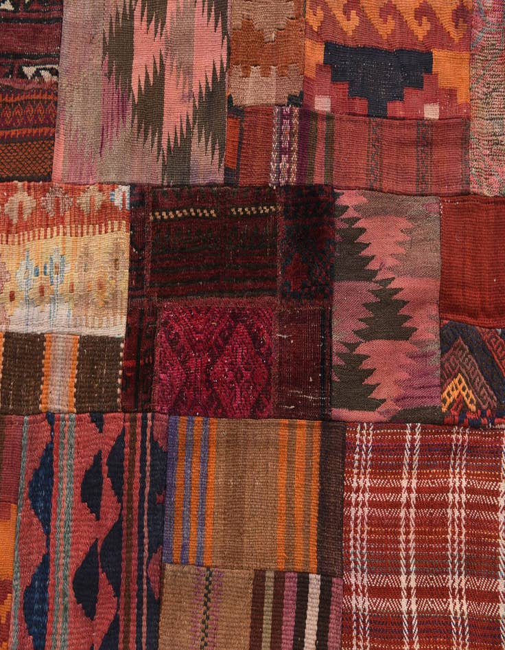 Detail image of  4' x 6'  Hand Woven Kilim Patchwork Wool Rug