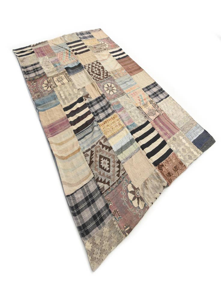 Detail image of  6' 6 x 9' 10  Hand Woven Kilim Patchwork Wool Rug