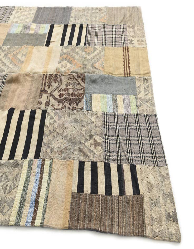 Detail image of  6' 8 x 9' 8  Hand Woven Kilim Patchwork Wool Rug