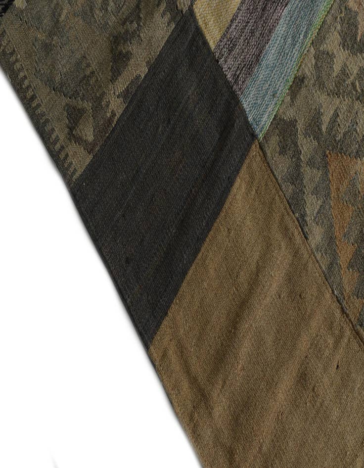 Detail image of  6' 8 x 9' 8  Hand Woven Kilim Patchwork Wool Rug