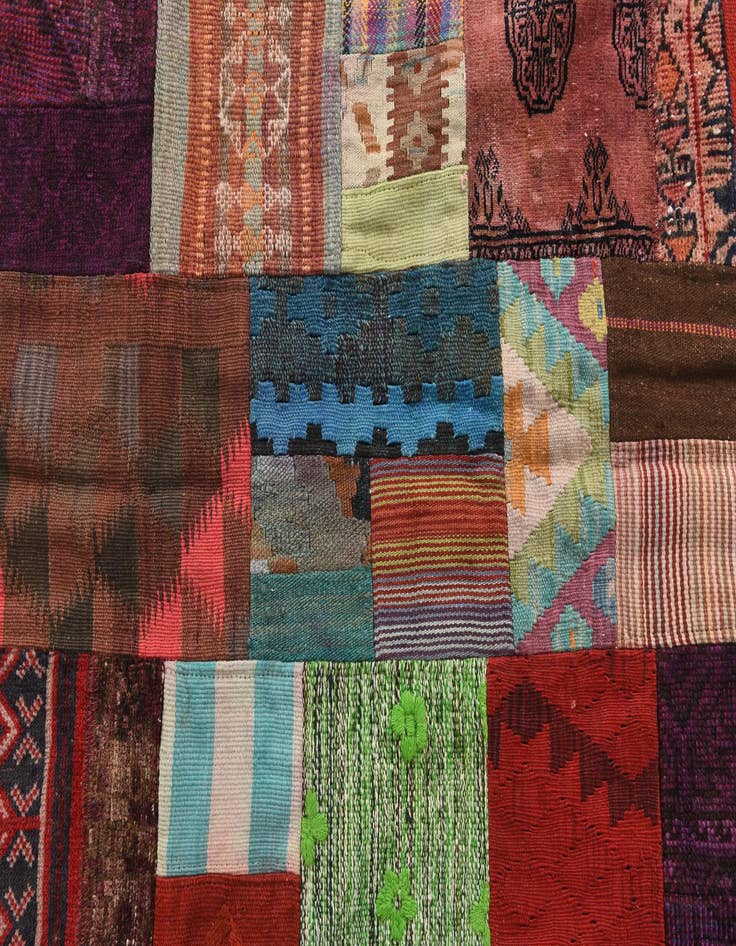 Detail image of  4' 3 x 6'  Hand Woven Kilim Patchwork Wool Rug