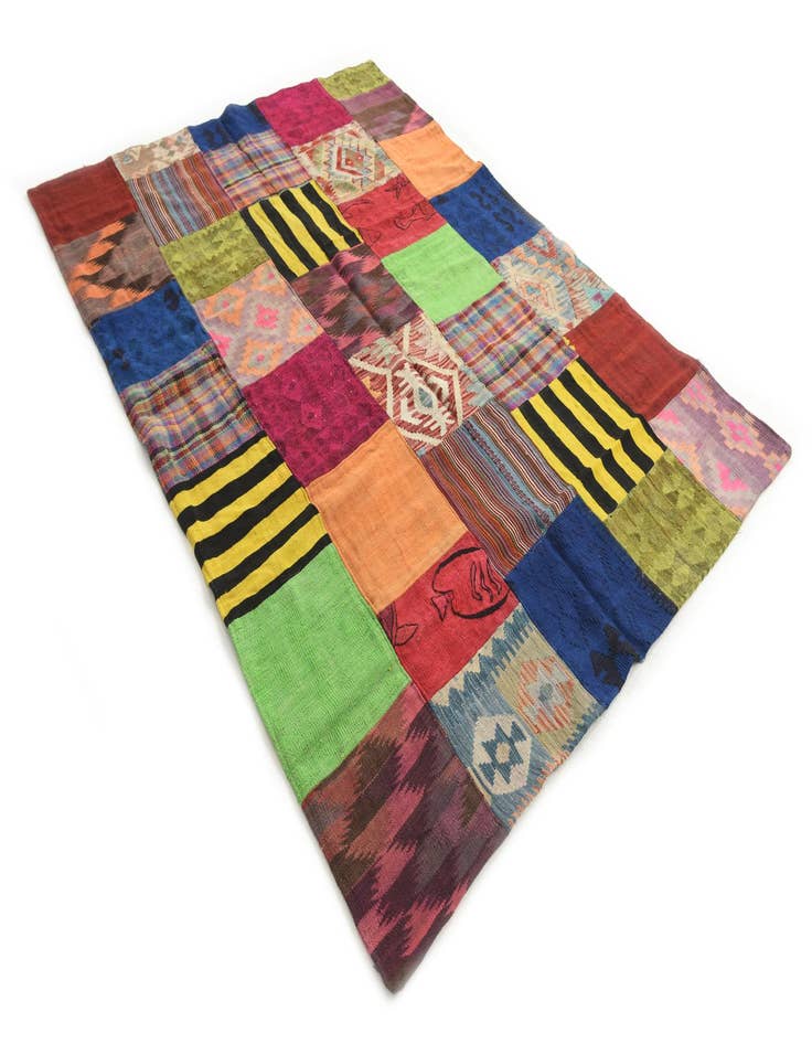 Detail image of  5' 6 x 7' 10  Hand Woven Kilim Patchwork Wool Rug