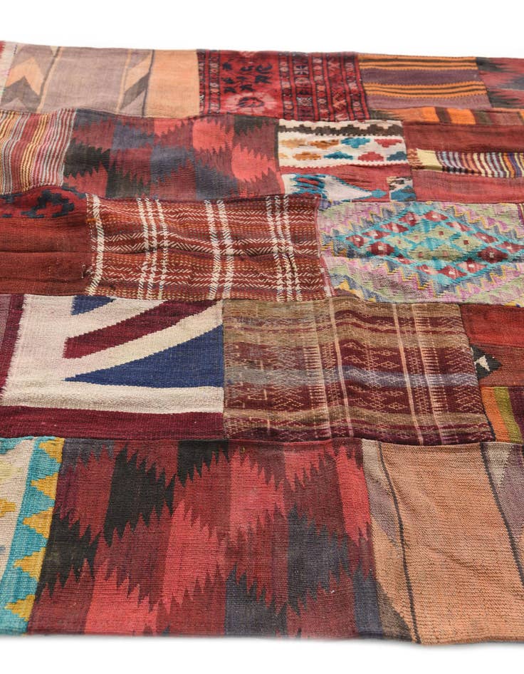 Detail image of  5' x 6' 8  Hand Woven Kilim Patchwork Wool Rug
