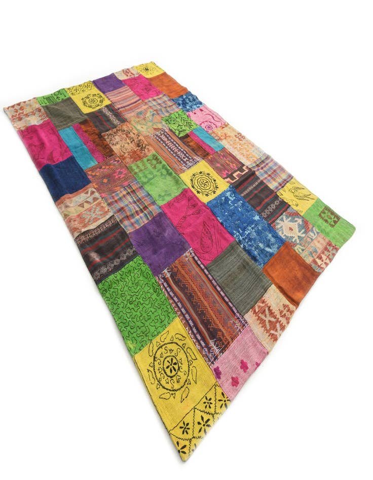 Detail image of  6' 8 x 10'  Hand Woven Kilim Patchwork Wool Rug