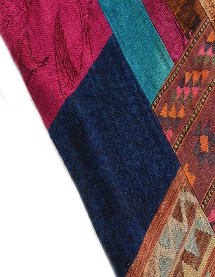 Detail image of  6' 8 x 10'  Hand Woven Kilim Patchwork Wool Rug