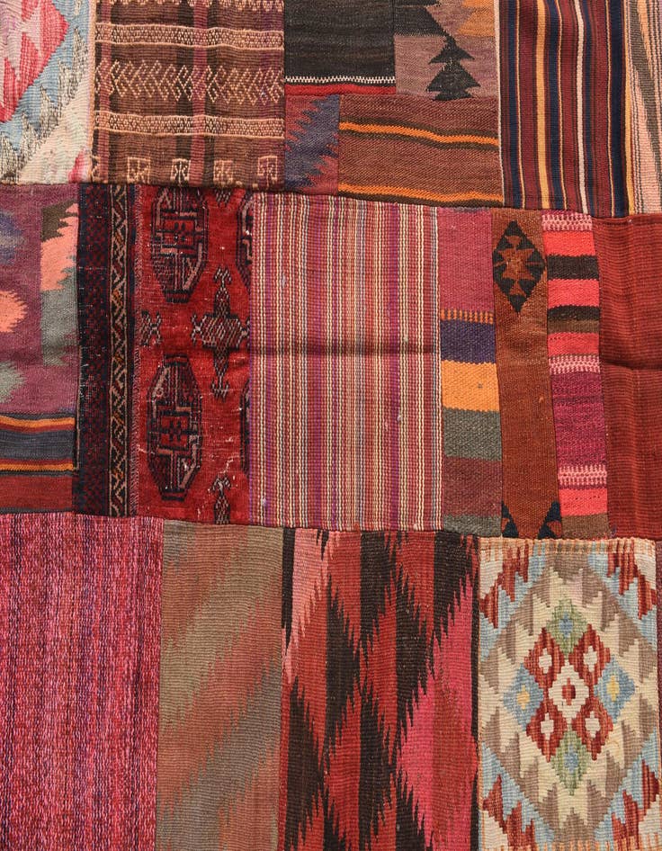 Detail image of  5' x 6' 8  Hand Woven Kilim Patchwork Wool Rug