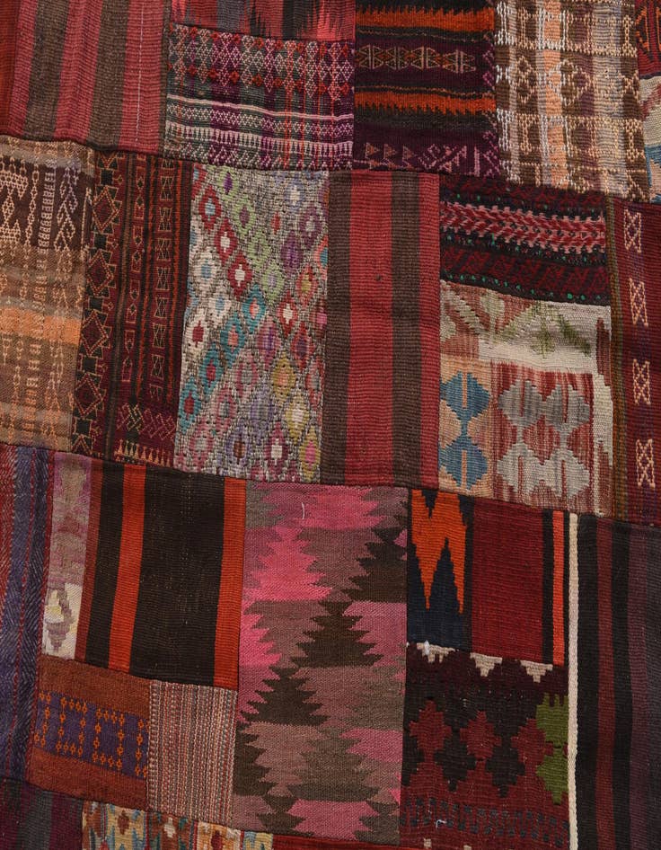 Detail image of  5' 1 x 6' 8  Hand Woven Kilim Patchwork Wool Rug