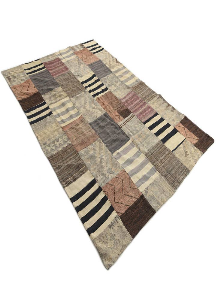 Detail image of  6' 8 x 9' 8  Hand Woven Kilim Patchwork Wool Rug