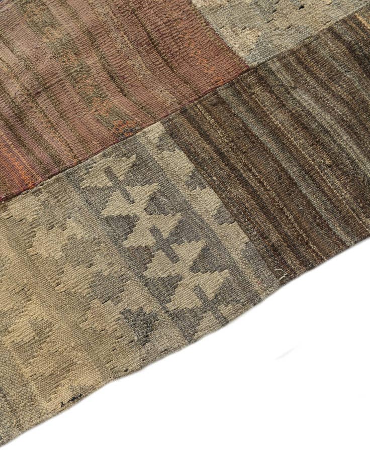 Detail image of  6' 8 x 9' 8  Hand Woven Kilim Patchwork Wool Rug