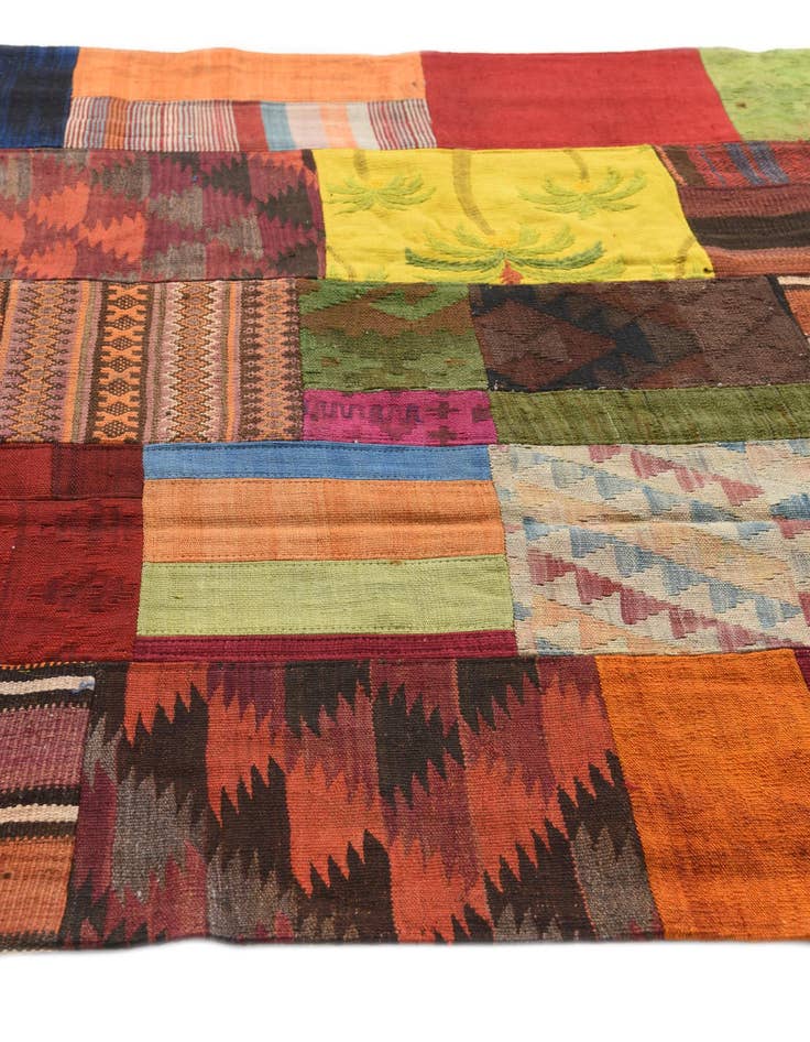 Detail image of  5' 4 x 7' 9  Hand Woven Kilim Patchwork Wool Rug