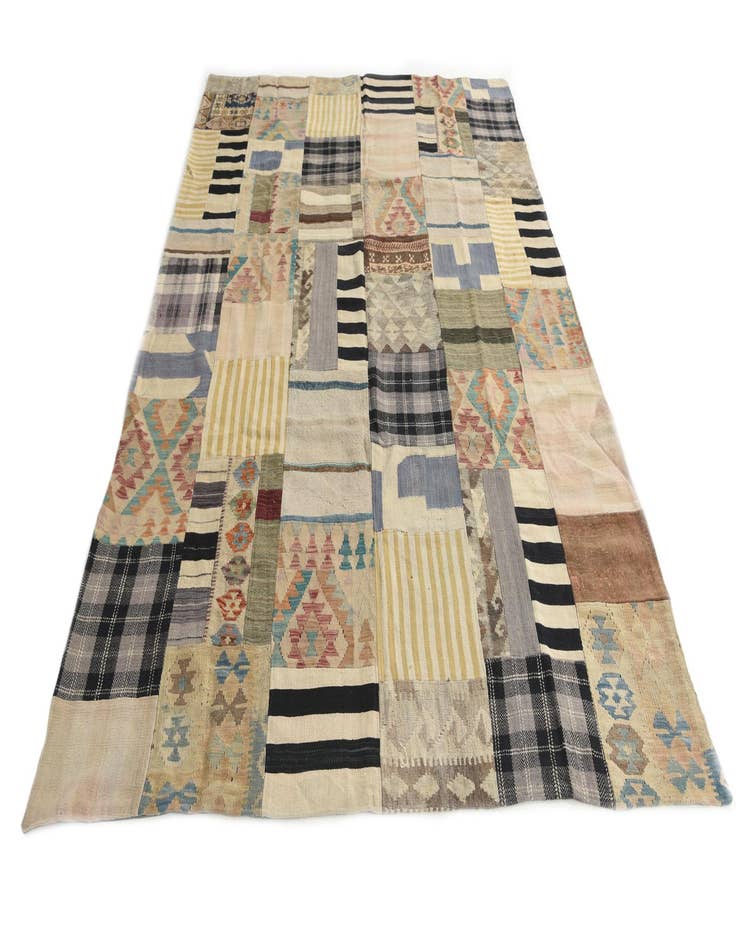 Detail image of  6' 6 x 8' 10  Hand Woven Kilim Patchwork Wool Rug