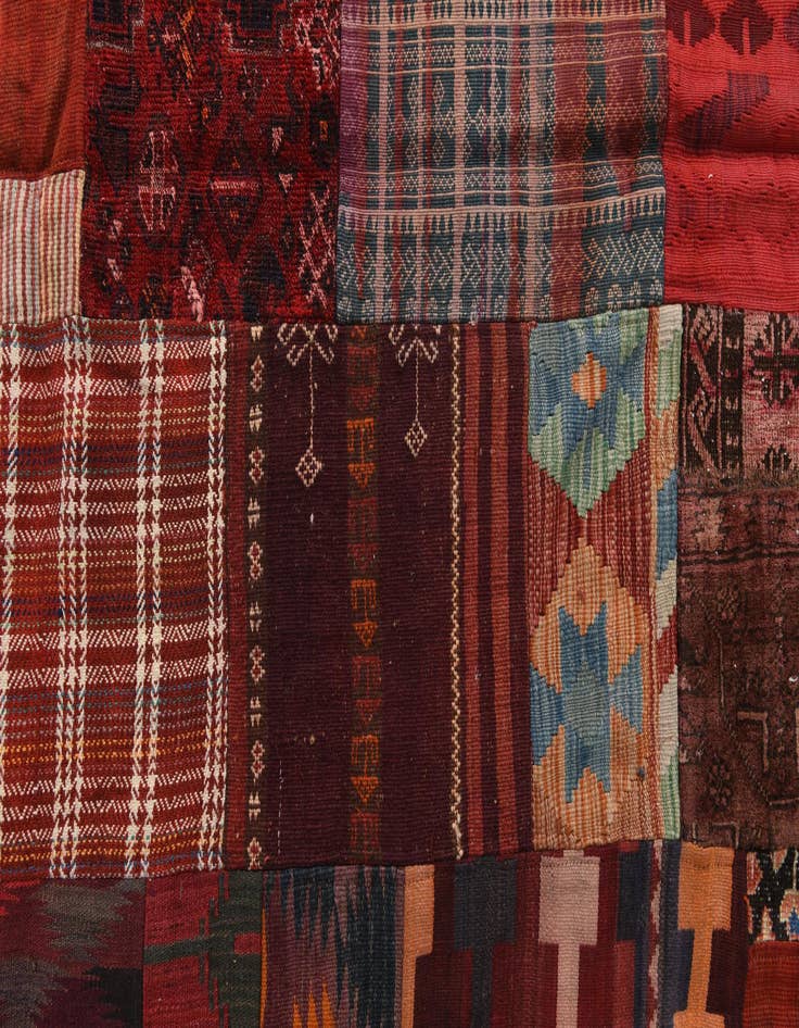 Detail image of  5' 6 x 8'  Hand Woven Kilim Patchwork Wool Rug