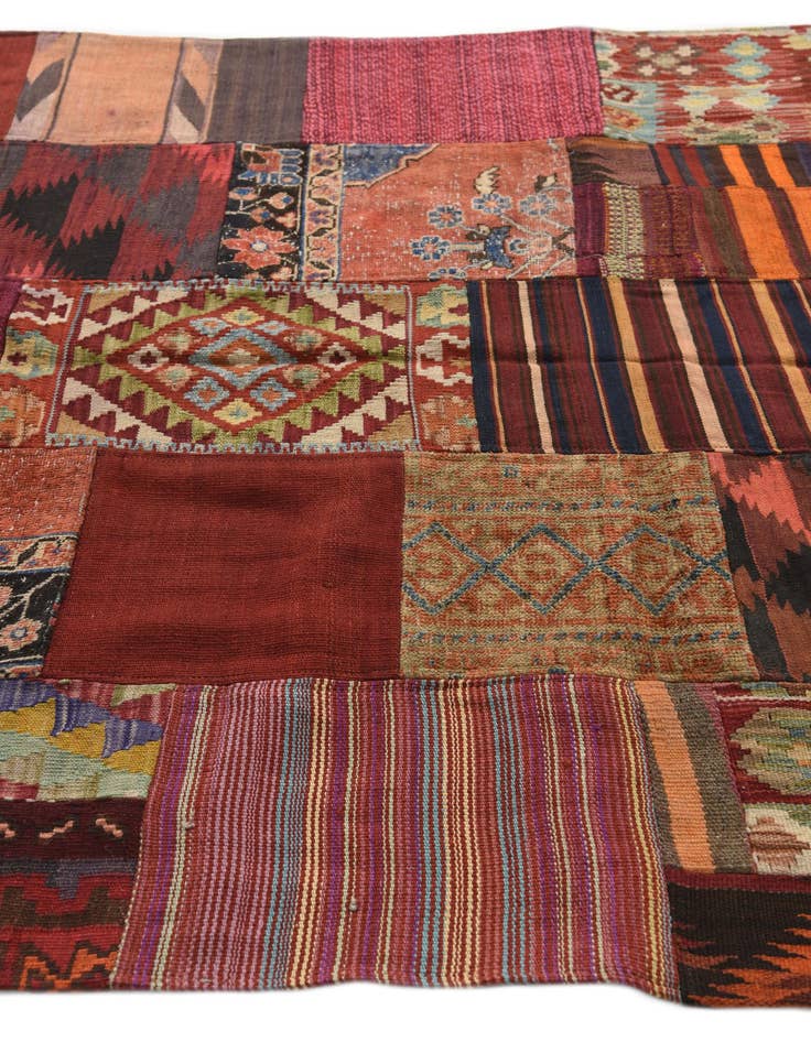 Detail image of  5' x 6' 6  Hand Woven Kilim Patchwork Wool Rug