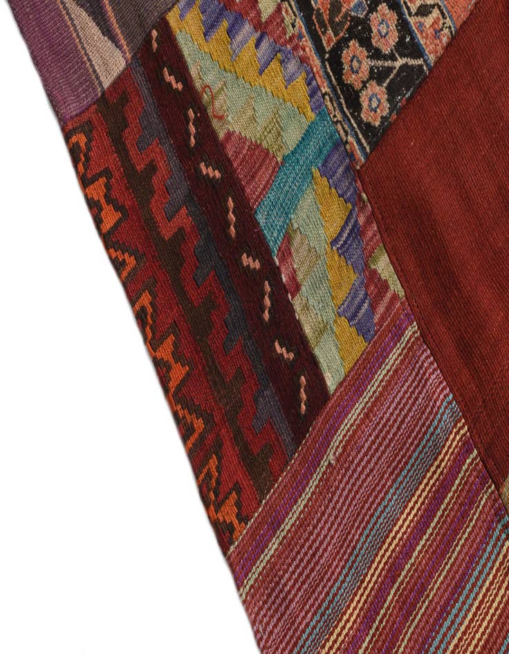 Detail image of  5' x 6' 6  Hand Woven Kilim Patchwork Wool Rug