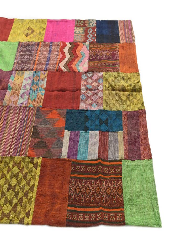 Detail image of  5' 5 x 7' 10  Hand Woven Kilim Patchwork Wool Rug