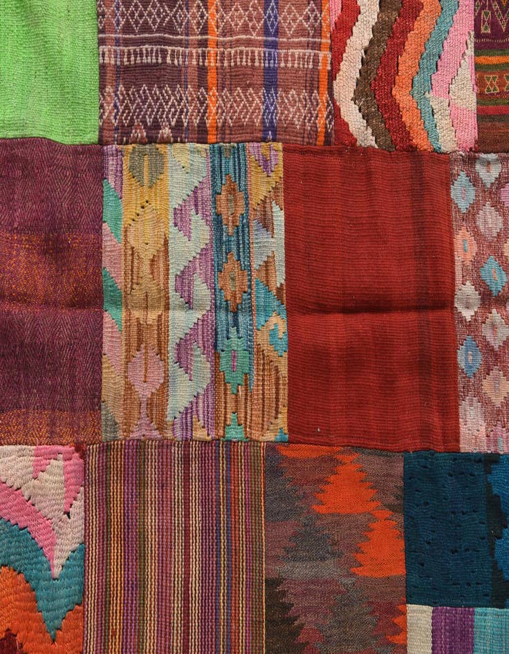Detail image of  5' 5 x 7' 10  Hand Woven Kilim Patchwork Wool Rug