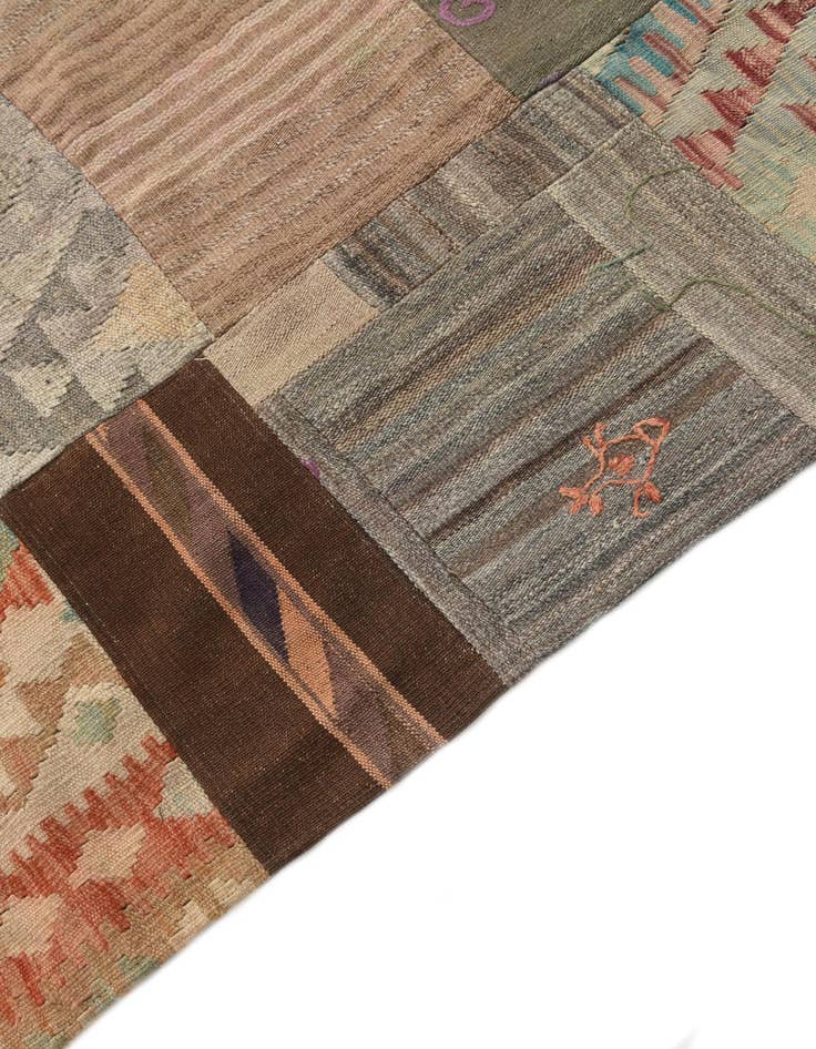 Detail image of  6' 1 x 8' 1  Hand Woven Kilim Patchwork Wool Rug