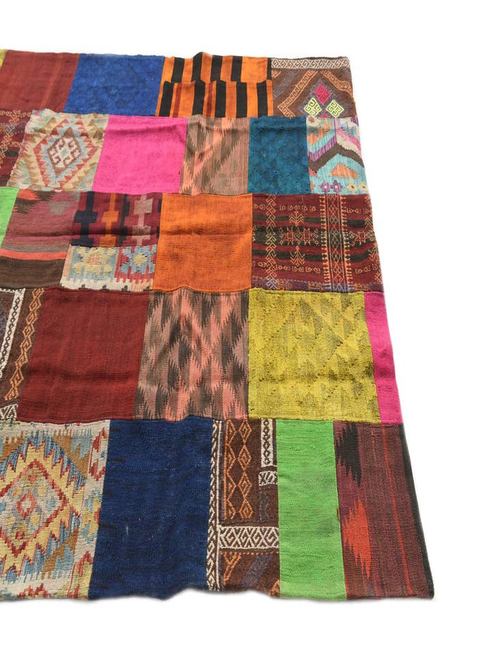 Detail image of  5' 6 x 7' 10  Hand Woven Kilim Patchwork Wool Rug