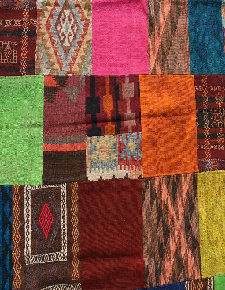 Detail image of  5' 6 x 7' 10  Hand Woven Kilim Patchwork Wool Rug