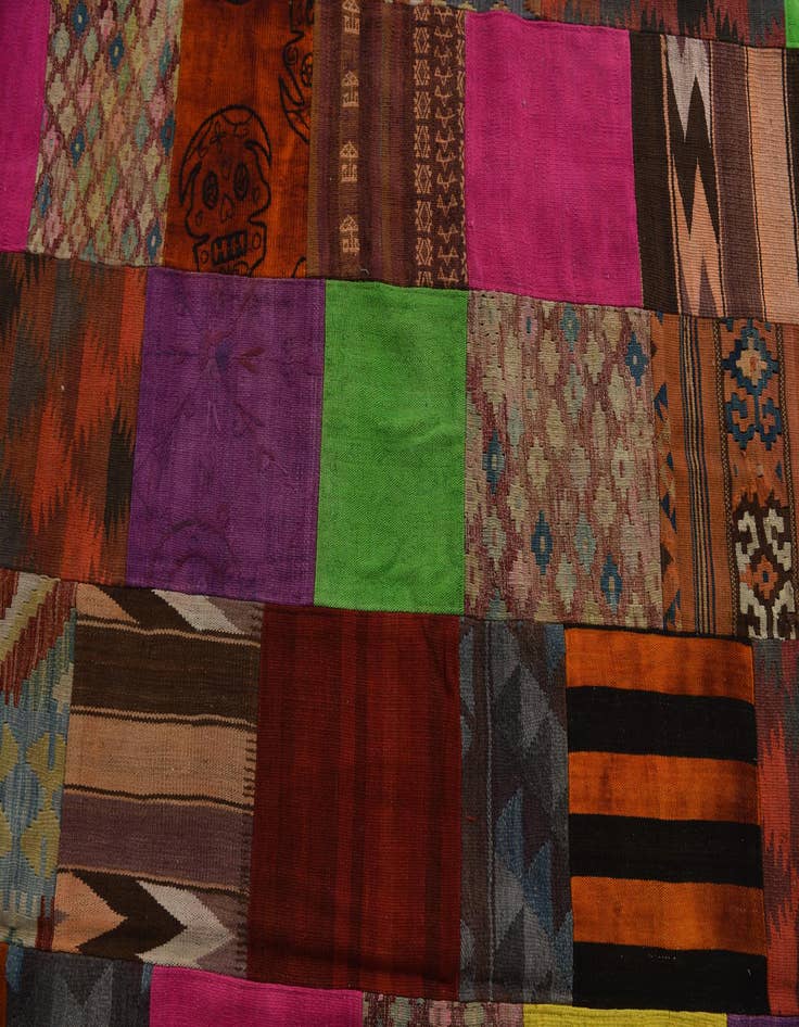 Detail image of  6' x 9' 8  Hand Woven Kilim Patchwork Wool Rug