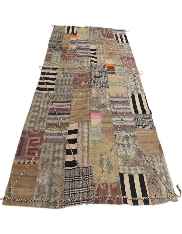 Detail image of  6' 7 x 9' 9  Hand Woven Kilim Patchwork Wool Rug