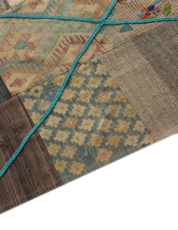 Detail image of  7' x 8' 4  Hand Woven Kilim Patchwork Wool Rug