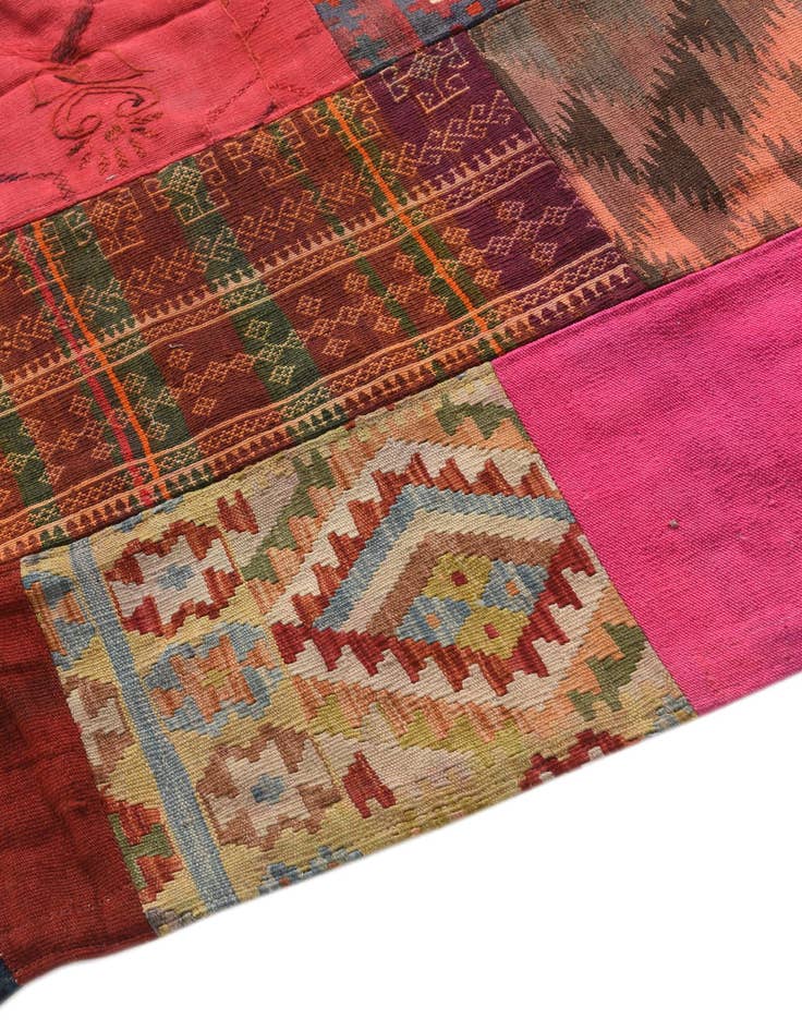 Detail image of  5' 5 x 7' 10  Hand Woven Kilim Patchwork Wool Rug