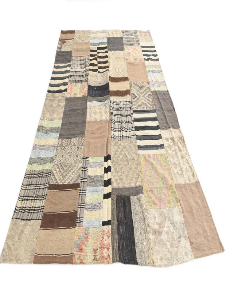 Detail image of  6' 5 x 9' 6  Hand Woven Kilim Patchwork Wool Rug