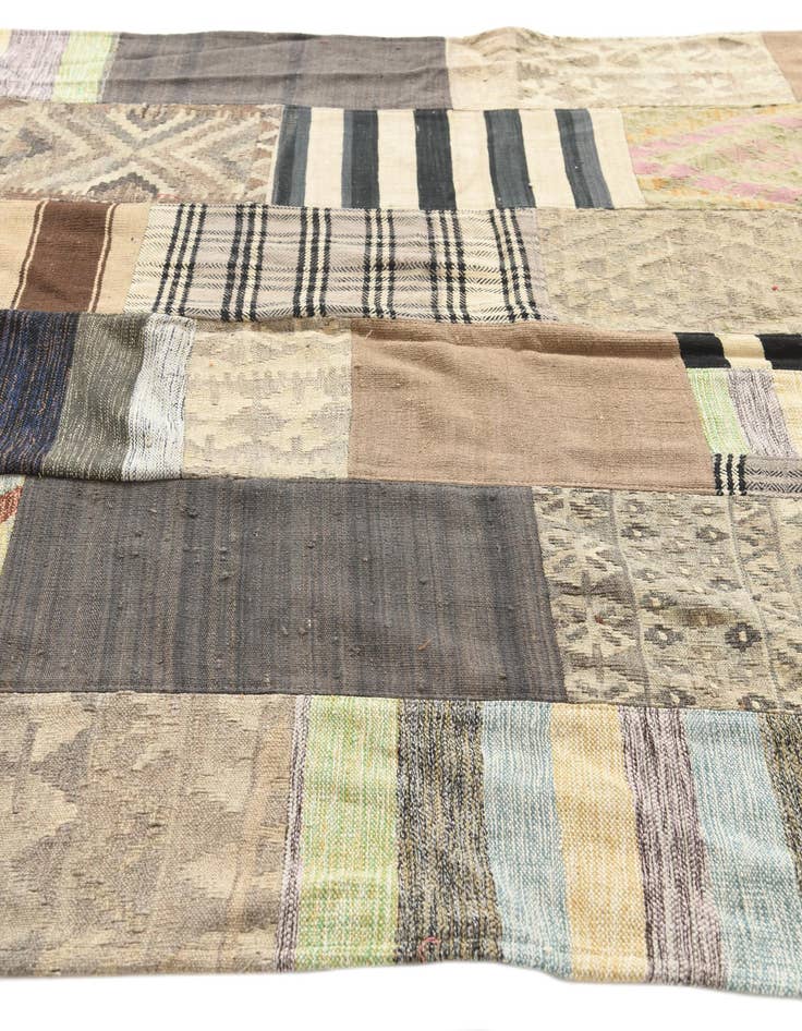 Detail image of  6' 5 x 9' 6  Hand Woven Kilim Patchwork Wool Rug