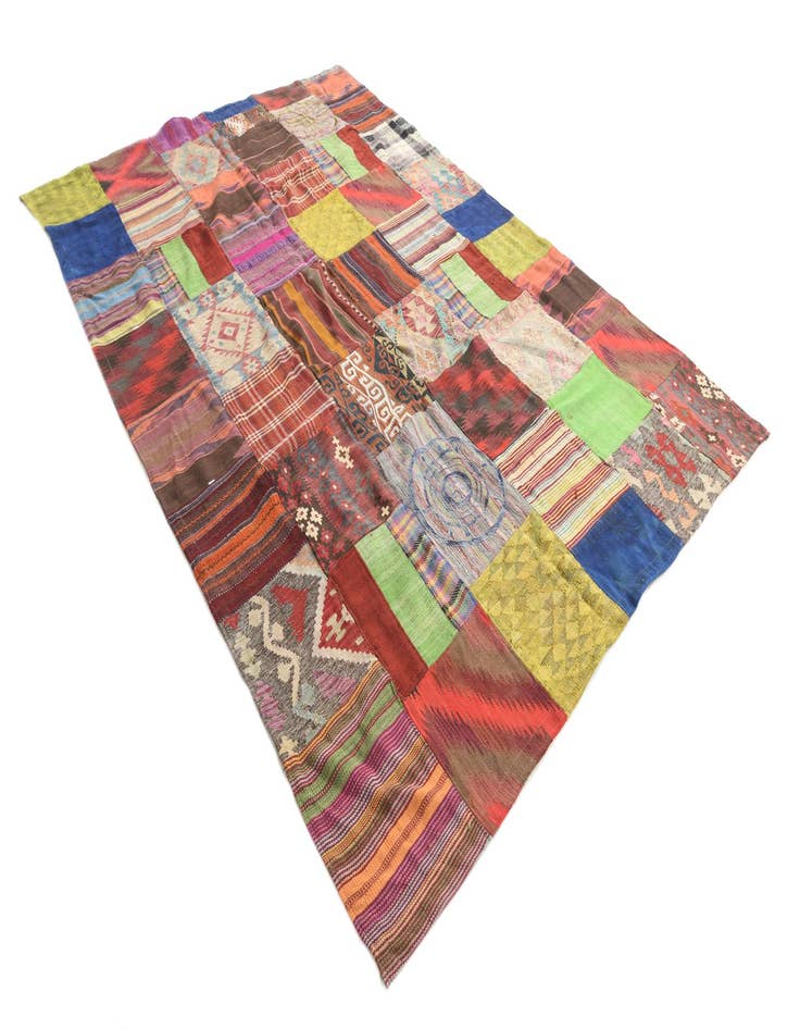 Detail image of  6' 8 x 9' 10  Hand Woven Kilim Patchwork Wool Rug