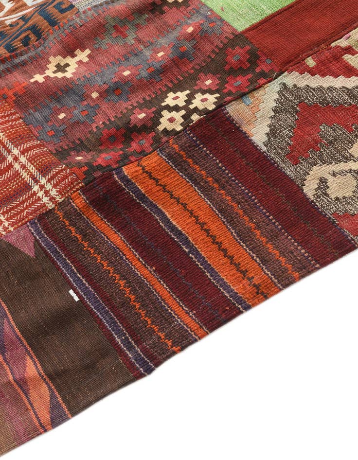 Detail image of  6' 8 x 9' 10  Hand Woven Kilim Patchwork Wool Rug