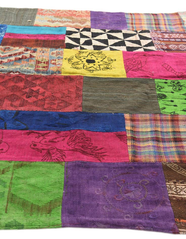 Detail image of  6' 6 x 9' 6  Hand Woven Kilim Patchwork Wool Rug